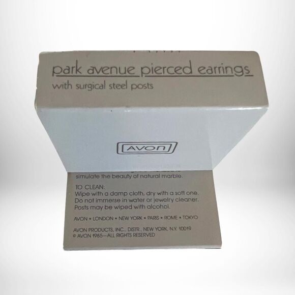 1985 Park Avenue Avon Earrings - Marbled Jade and Bordeaux with Gold Trim  - NIB - Picture 5 of 5